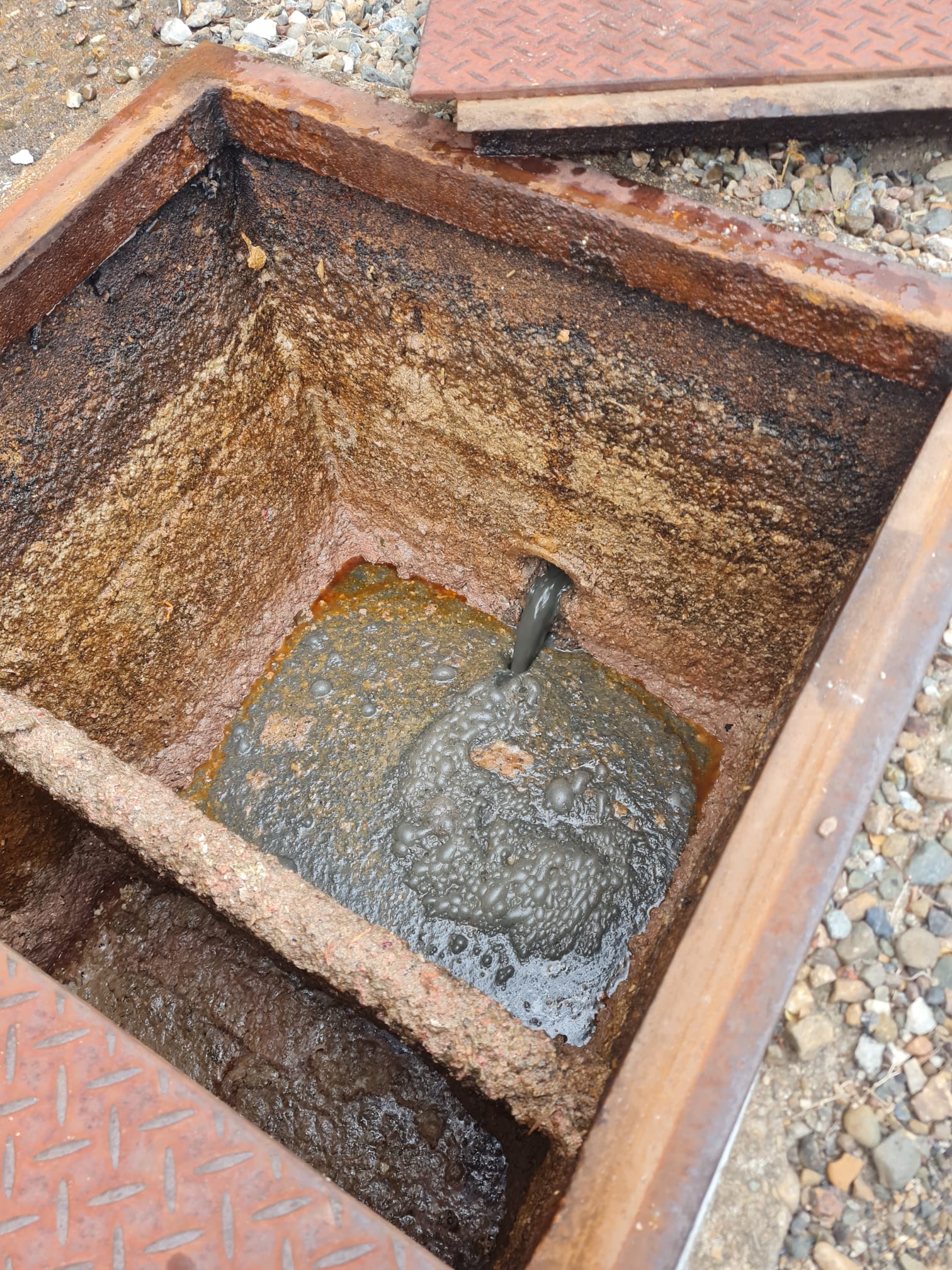 Commercial Grease Trap Drain Blockage – Sunnybank